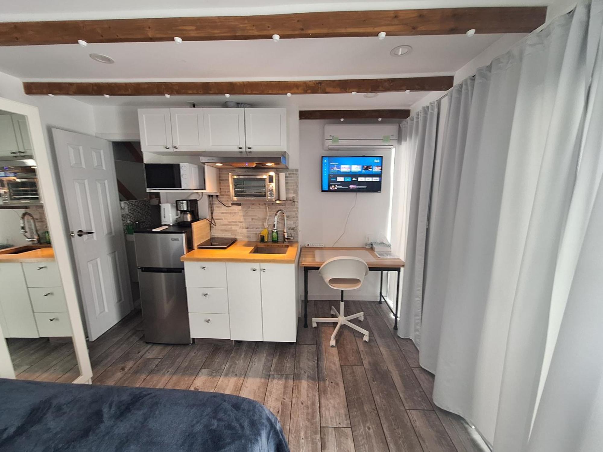 Well Equipped Studio For Non-Smoking Guests Only Citq Зo9467 롱게일 외부 사진